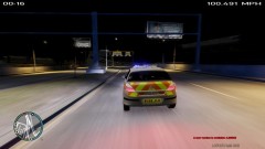 Suspects fleeing on the highway