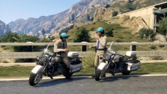 Michael & Trevor As Police Officers