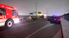 Street racers end up in accident, 1 in hospital