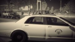 Sitting on Del Perro Freeway