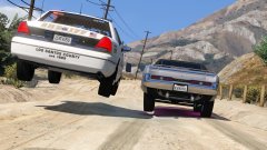 Mom, look! I'm a part of the street race!