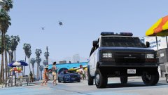 Chasing a stolen Police Van!