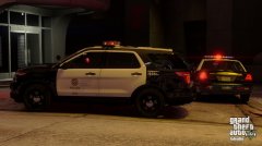 565f0c12f3442-GTA52015-12-0223-07-19.jpg