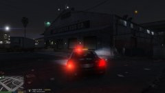 Ford Crown Victoria 2011 (2).jpg