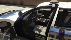 Ford Crown Victoria 2011 (12).jpg