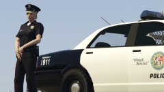 Watching the movement around Del Perro