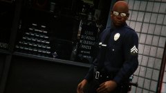 Ey, whatchyu lookin at?!