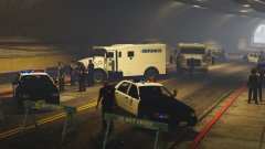 An armored truck convoy was attacked while driving through a tunnel in LS
