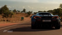 McLaren 570S