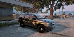 Captain14's Tahoe with my old sheriff skin :)
