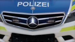 M.B. C63 Polizei Bild New Lights 1