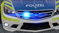 M.B. C63 Polizei Bild New Lights 2