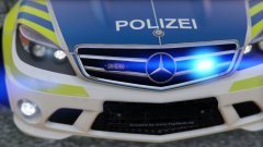 M.B. C63 Polizei Bild New Lights 3