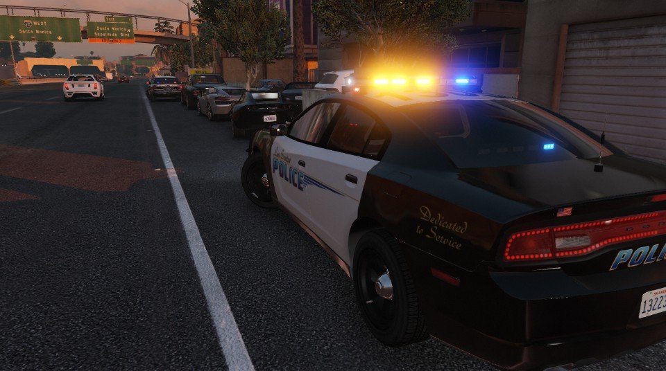 LSPD + CHP on Scene of Violet Disturbance