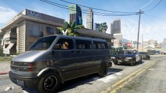 Is that Regina lifted, or is there an incline? (I)