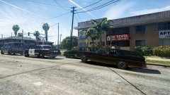 Is that Regina lifted, or is there an incline? (II)