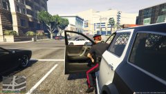 OFFICER GETTING INTO VEHICLE