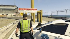 Does this vest makes my butt look nice?