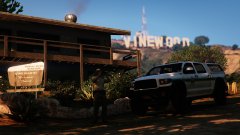 At home amongst the Vinewood hills