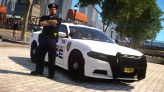 LCPD 2015-2018 Dodge Charger and Male LCPD Officer