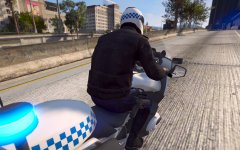 Motorbike Cop Responding