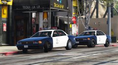 Classic LSPD Traffic cruisers