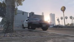 Beautiful  cvpi with  mx7000 light bar