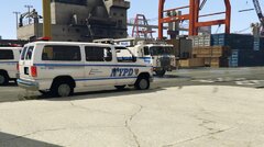 NYPD 19988 Ford Club Wagon.jpg