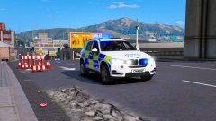 South Wales Police BMW X5 ARV Responding I-grade (code-3)