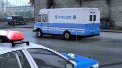 1995 NYPD Chevrolet P30 - Step Van pic4.jpg