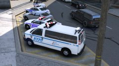 NYPD Chevrolet Express Van - Short Version pic2.jpg