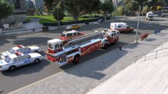 2000s FDNY Seagrave Tiller & Cab pic4.jpg
