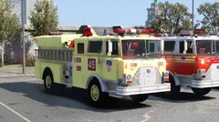 FDNY Mack CF - yellow Engine.jpg