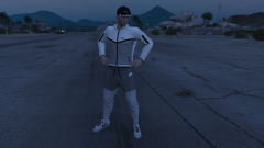 Nike Tech Fleece 8