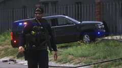 LSPD Officers Responding to Gang Activity (NYPD-inspired)