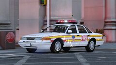 1997 FDNY Ford Crown Victoria - EMS Car