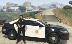 Police officer duty in Vinewood