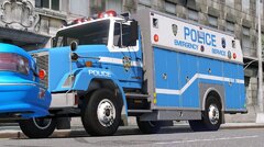 2001 Freightliner NYPD - ESU.
