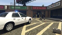 LAPD responding to a bomb threat