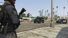 LAPD responding to an officer down