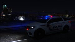Los Santos Metropolitan Police pursue armed suspects