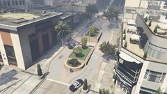 LAPD and armed robbers engage in a firefight in front of a mime [4/4]